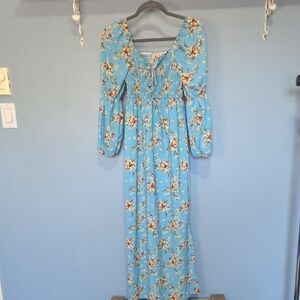 Chic Long Sleeve Floral Dress in Sky Blue